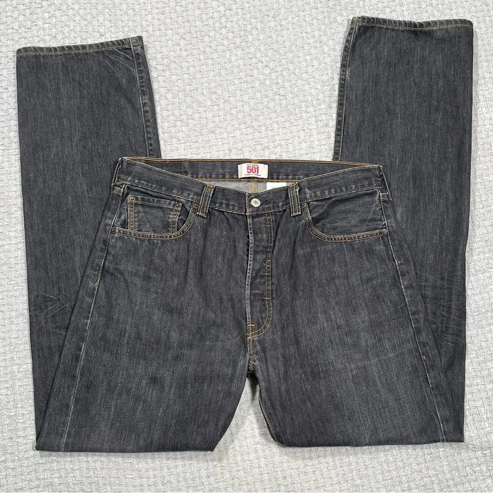 Men’s Levi’s 501 Straight Leg Button Fly 2009 Size 36x34 Gray/Black